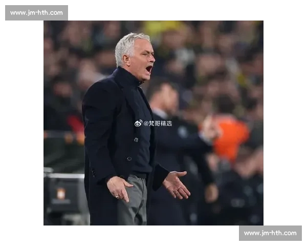 土耳其记者确认:那不勒斯、费内巴切正式报价哥伦比亚前锋杜兰 土耳其记者确认:那不勒斯、费内巴切正式报价哥伦比亚前锋杜兰