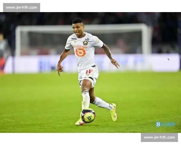 马竞官宣雷尼尔多离队：31 岁后卫合同到期加盟桑德兰